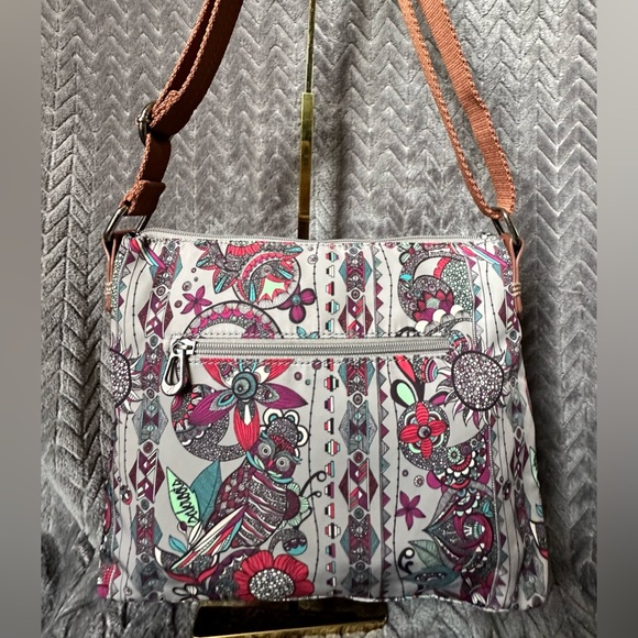 Sakroots Nylon Multi-Pocket Crossbody - Picture 2 of 11